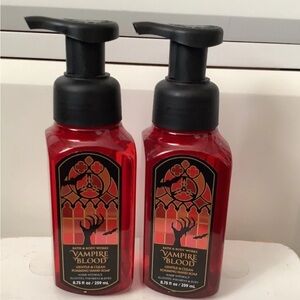 Bath & Body Works VAMPIRE BLOOD Foaming Hand Soap ~ Lot of 2 Halloween